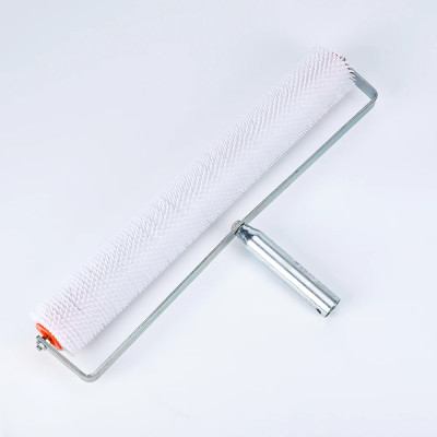 Spike Roller 20 Inches